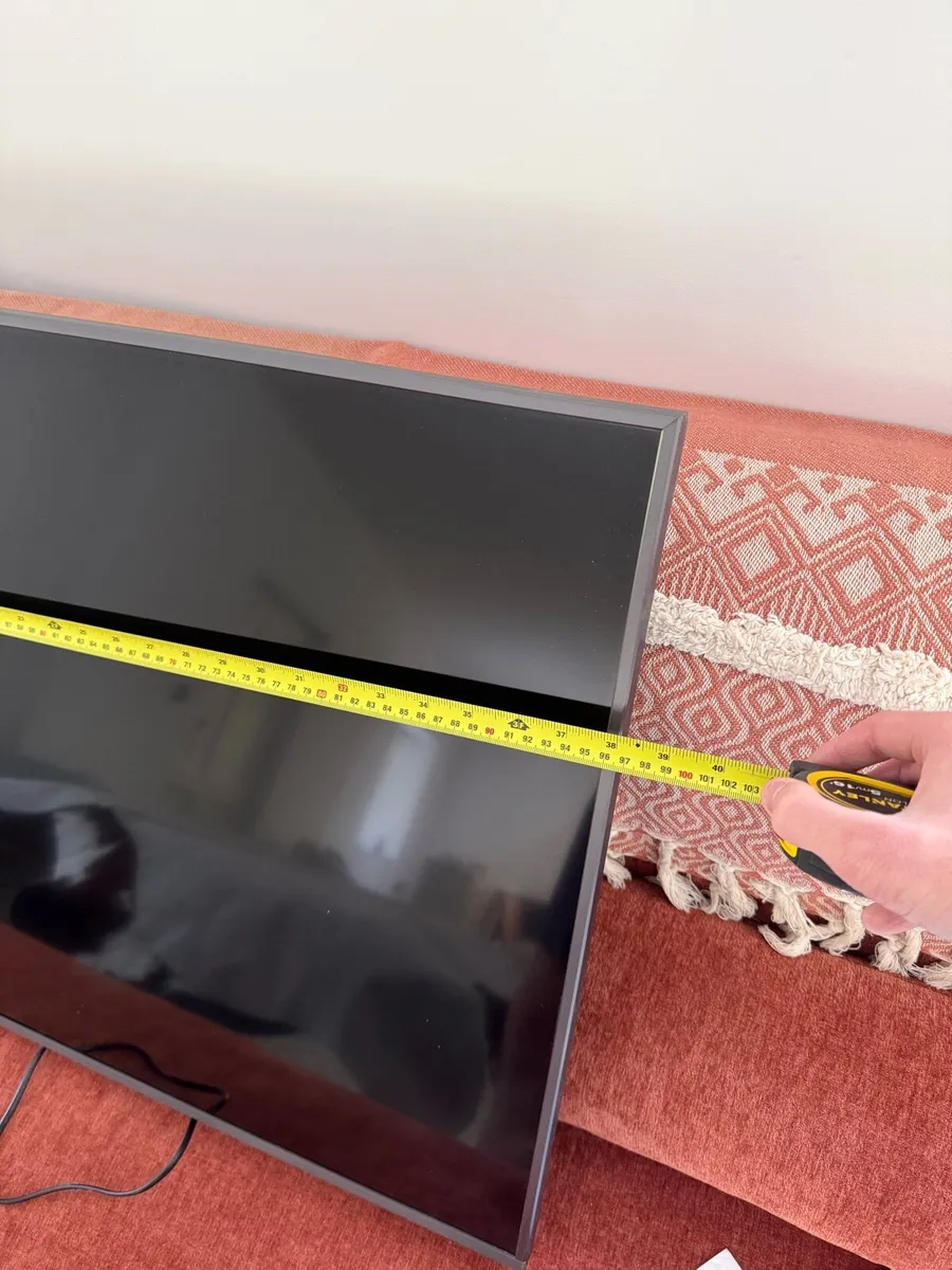 Samsung Smart TV - Image 2