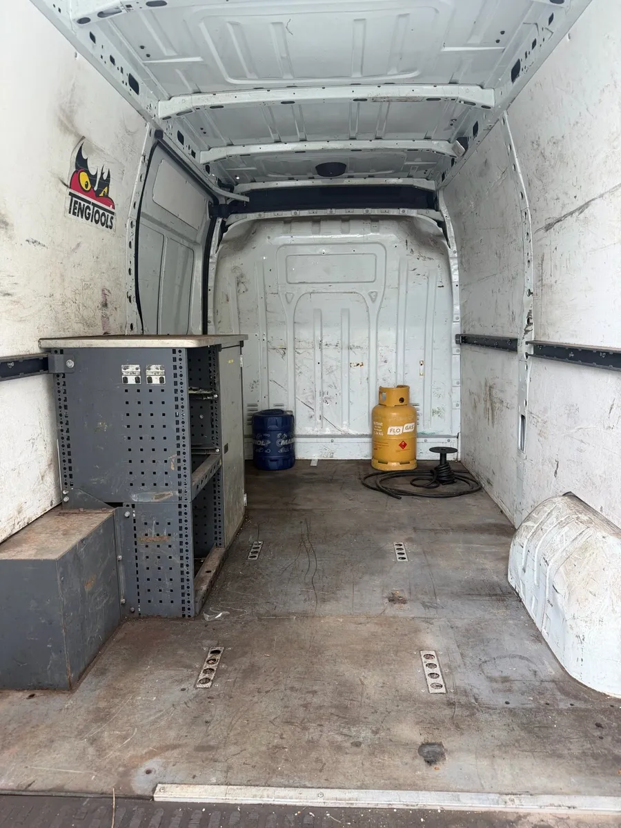 Vauxhall Movano/Renault master Van - Image 4