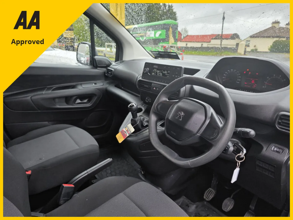 Peugeot Partner ACCESS 1.5 BLUE HDI 10 100 LONG B - Image 3