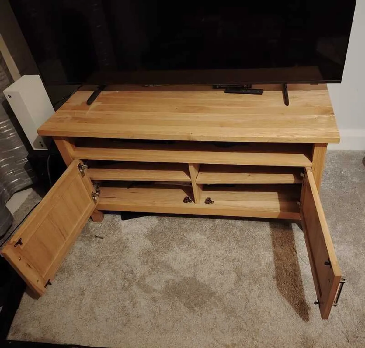 Oak TV unit - Image 3