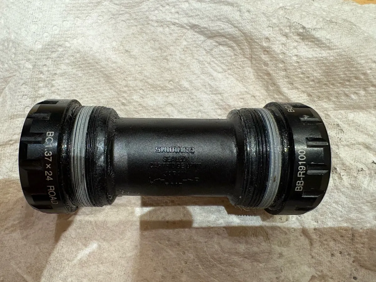 Shimano Dura Ace Bottom Bracket - New - Image 1
