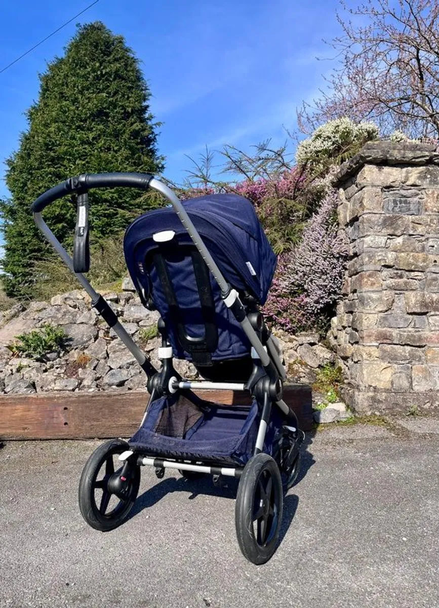 Bugaboo Fox 2 Travel System Navy, Bassinet, Nuna Turtle Car Seat and Extras, Excellent Condition - Image 1