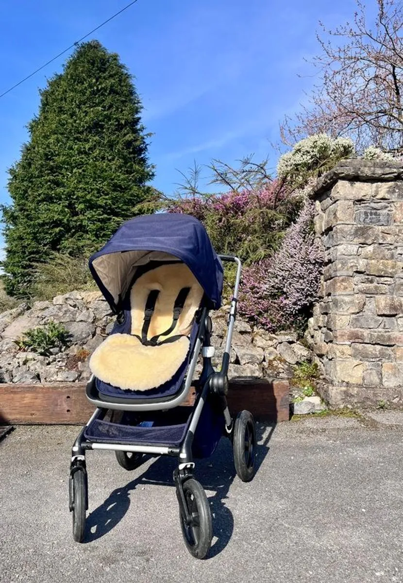 Bugaboo Fox 2 Travel System Navy, Bassinet, Nuna Turtle Car Seat and Extras, Excellent Condition - Image 2