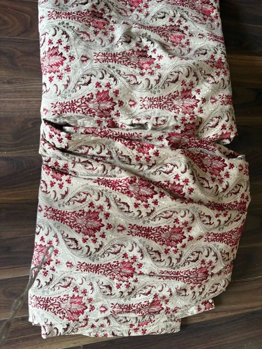 Red Cream Curtains - Image 4