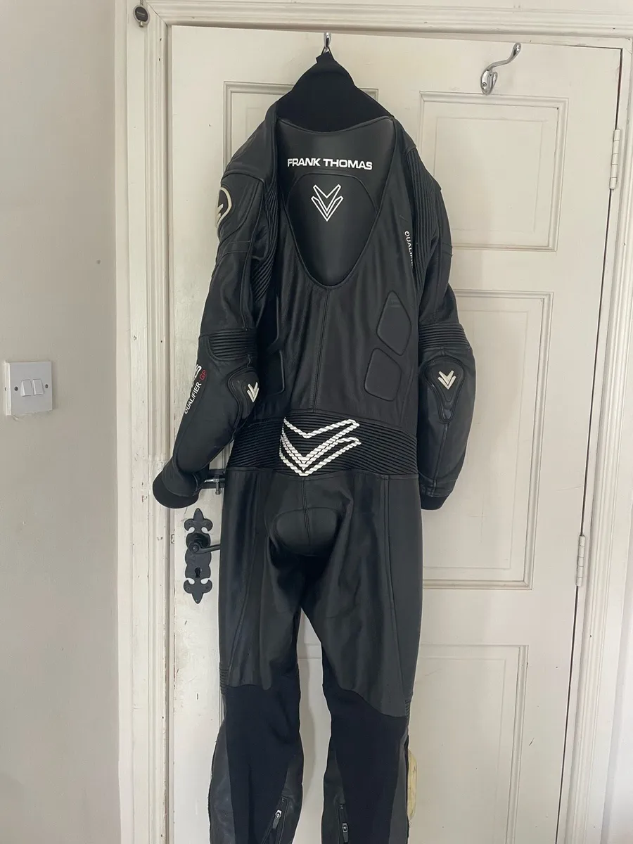 Leather Suit Motorbike (S) - Image 2