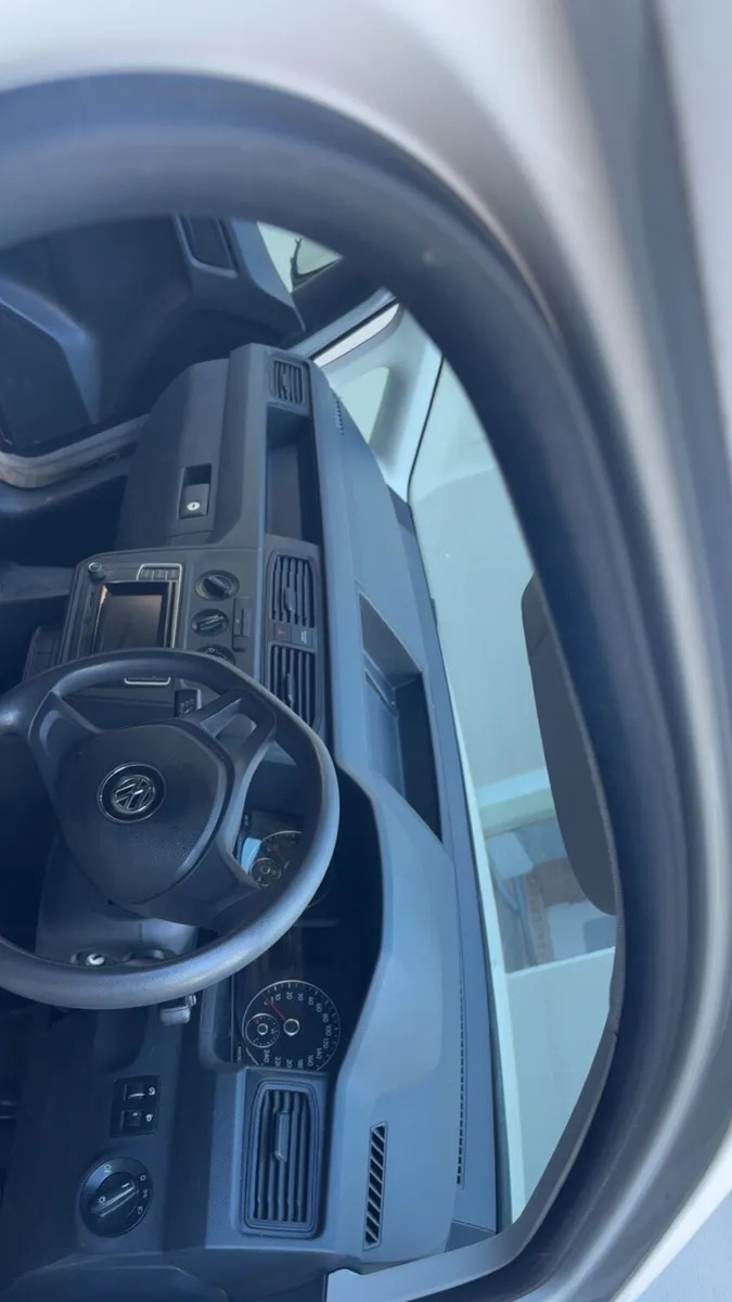182 VW Caddy 2.0 litre - Image 2