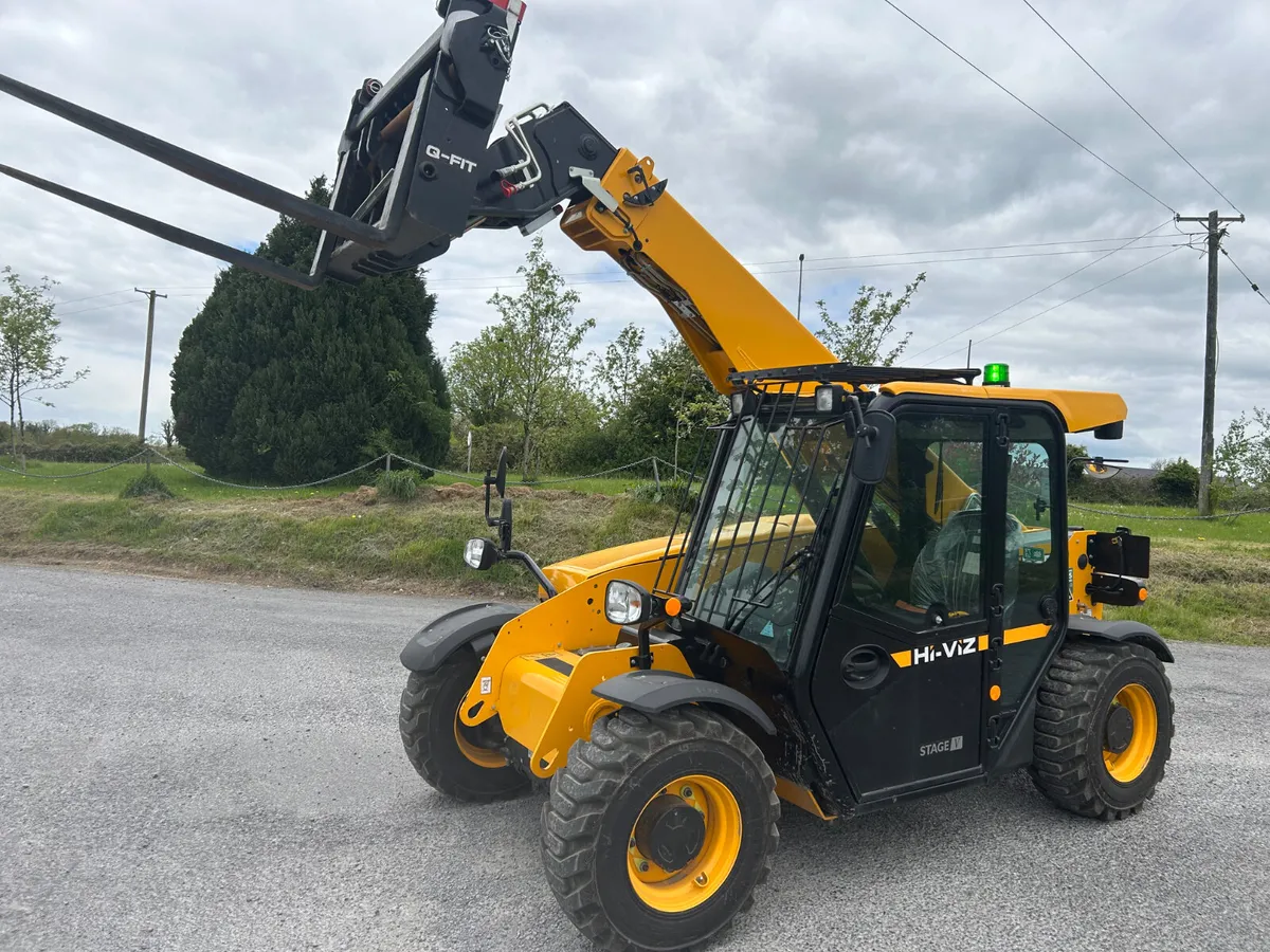 2025 JCB 525-60 Teleporter - Image 2