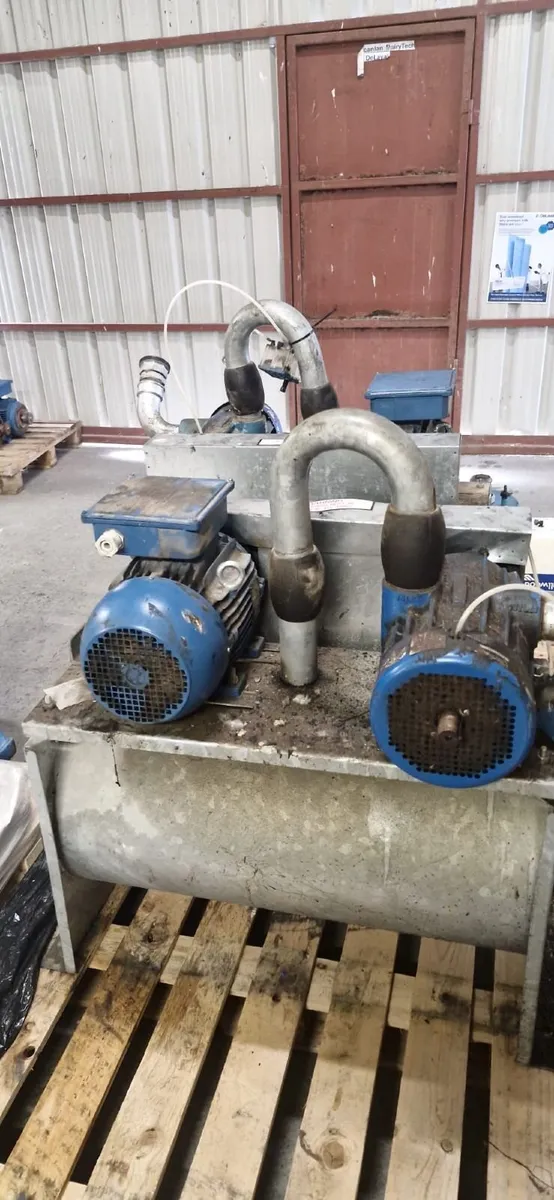 Fullwood Vacuum Pumps - Image 1