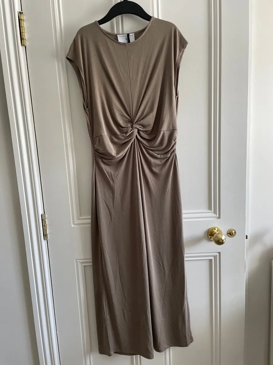 Primark Edit taupe jersey dress with a knotted fro - Image 1