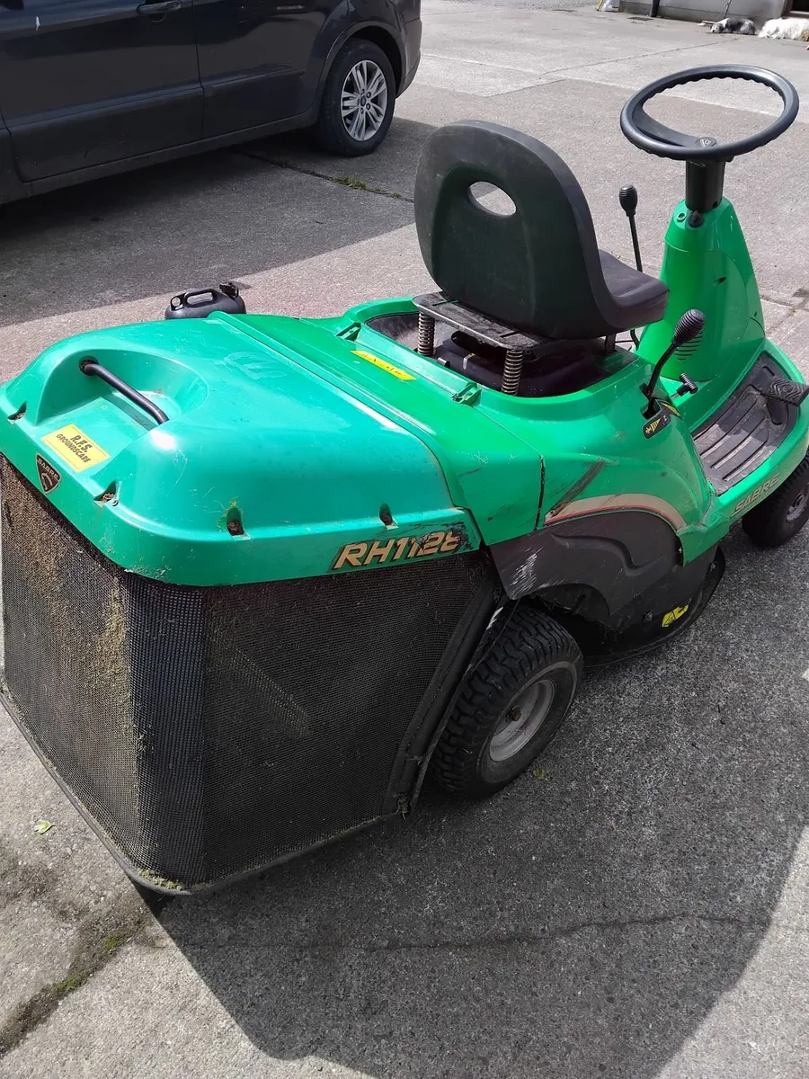 John deere ried on mower running well - Image 2