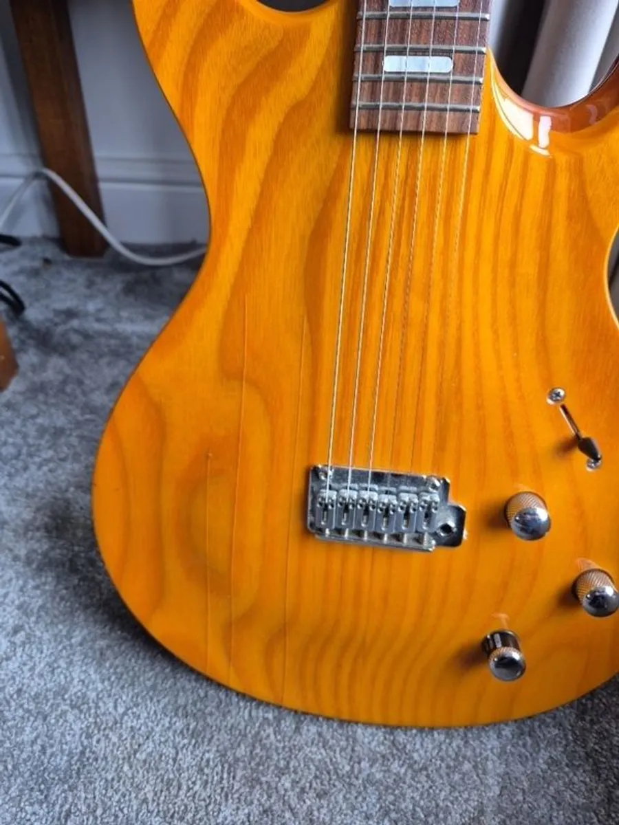 Line 6 VARIAX Series 700 Electric Guitar - Image 1