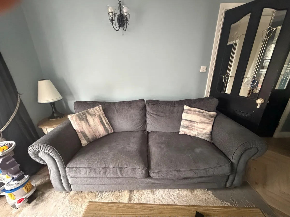 Sofa - Image 2