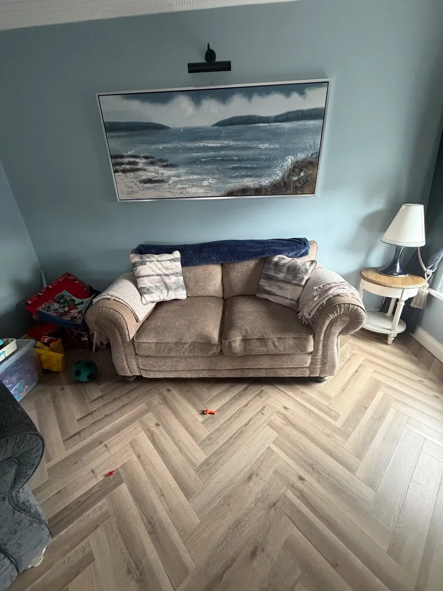 Sofa - Image 4