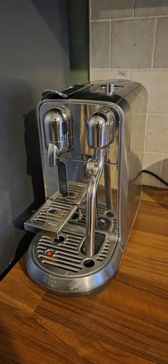 Sage Nespresso Coffee Pod Machine - Image 3