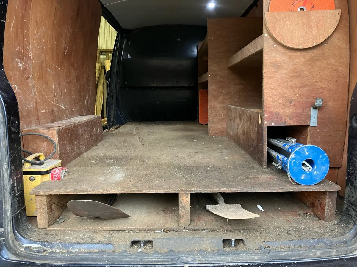 Shelves for T6 Transporter LWB - Image 4