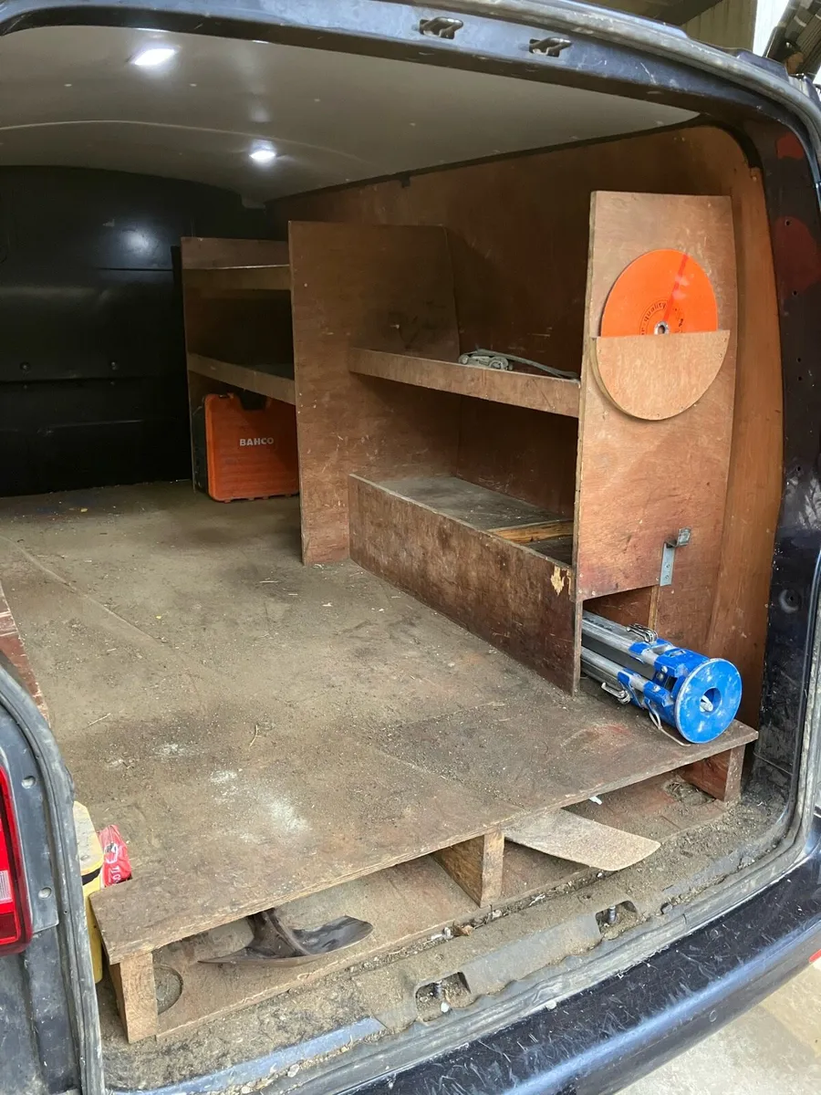 Shelves for T6 Transporter LWB - Image 2
