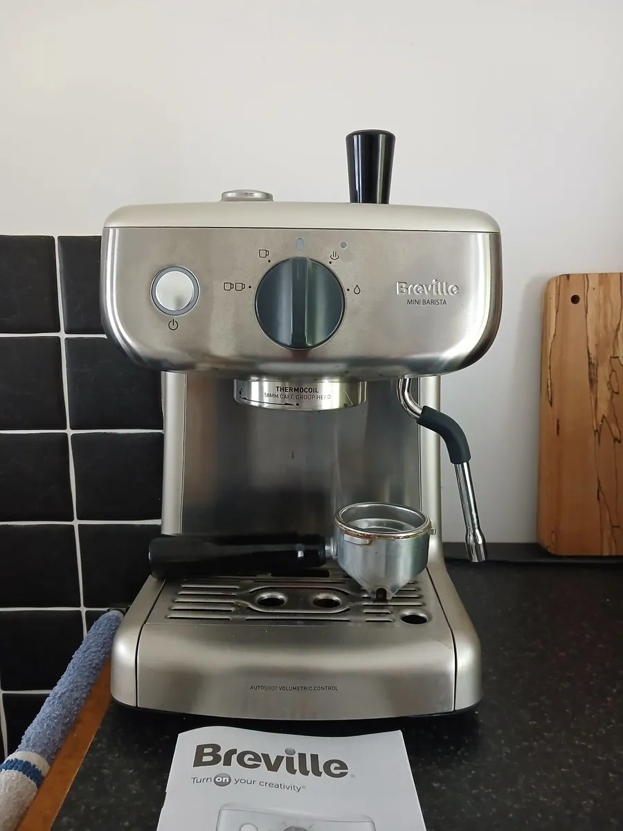 Breville Mini Barrista Espresso Machine  VCF125 - Image 2