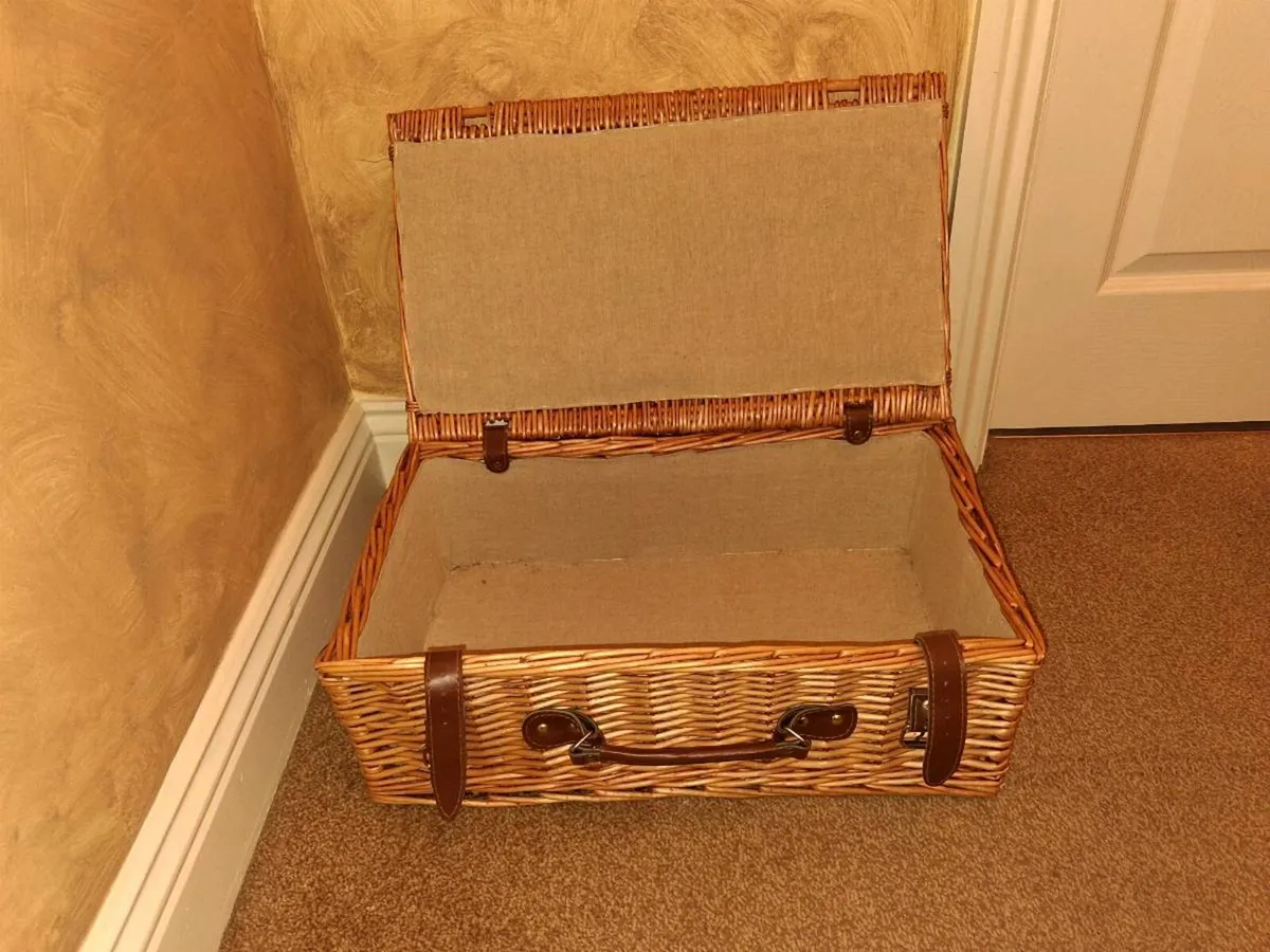 Wicker basket - Image 2