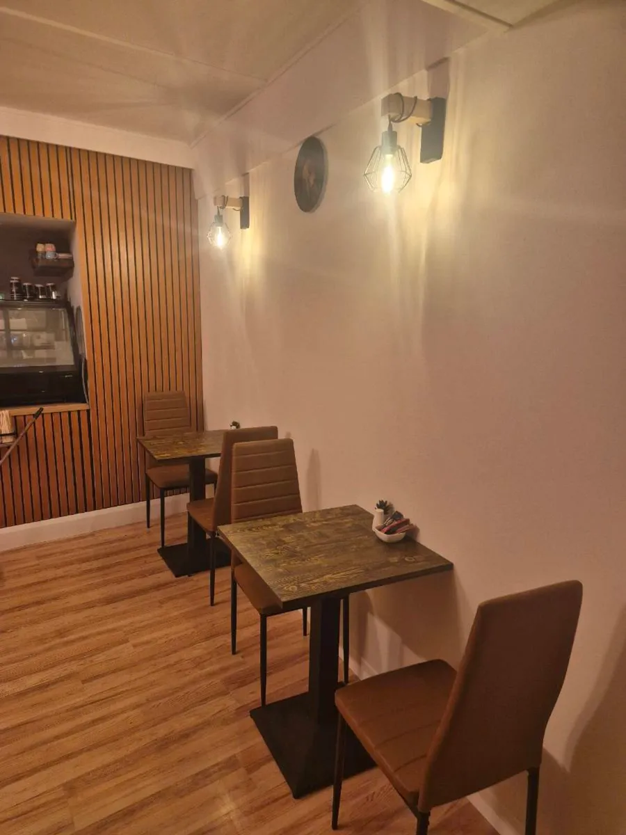 Cafe with all Appliances etc - Image 1