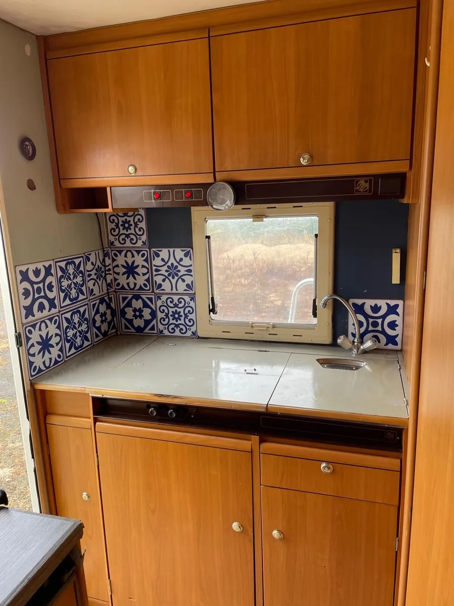 Campervan - Image 4
