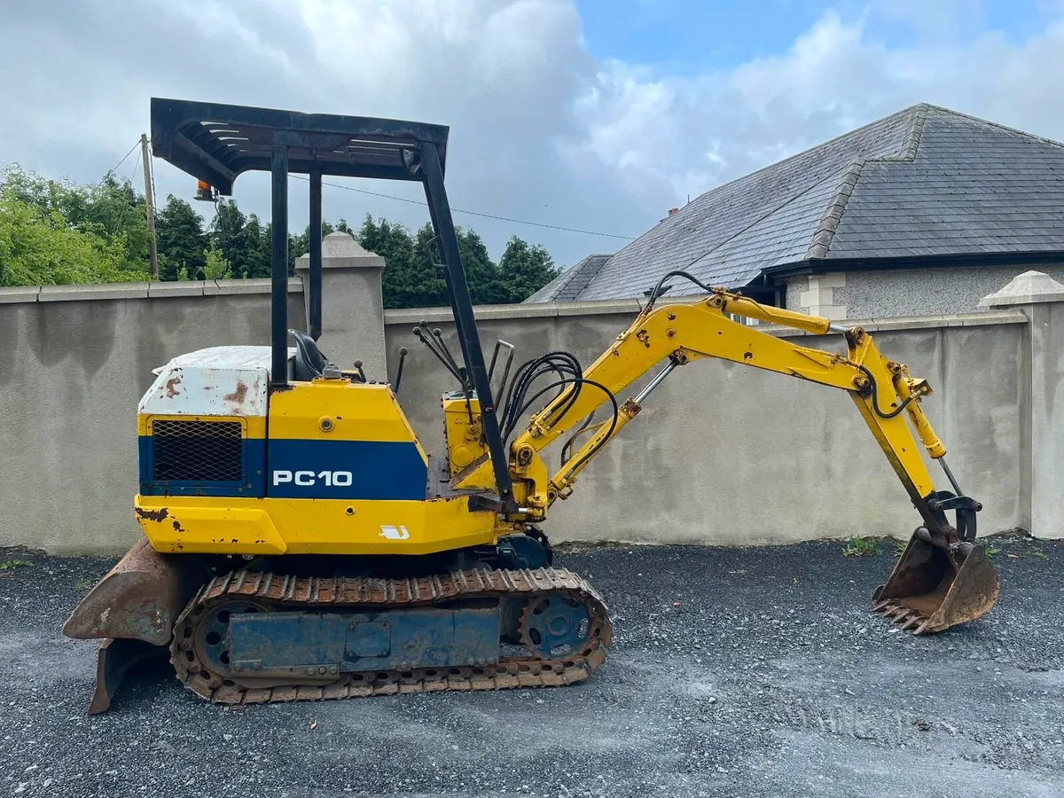 Komatsu 2 tone Digger - Image 1