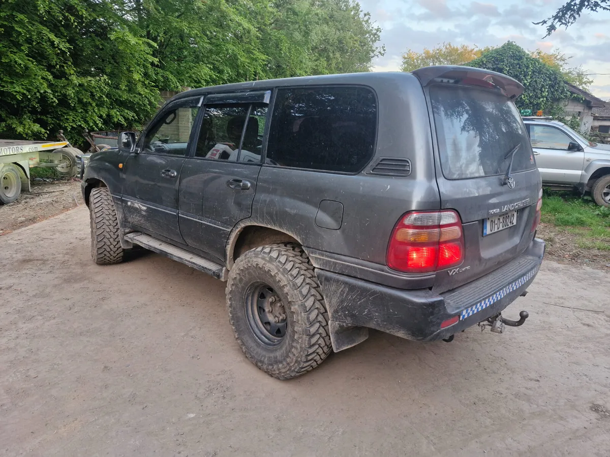 Toyota landcruiser amazon - Image 4