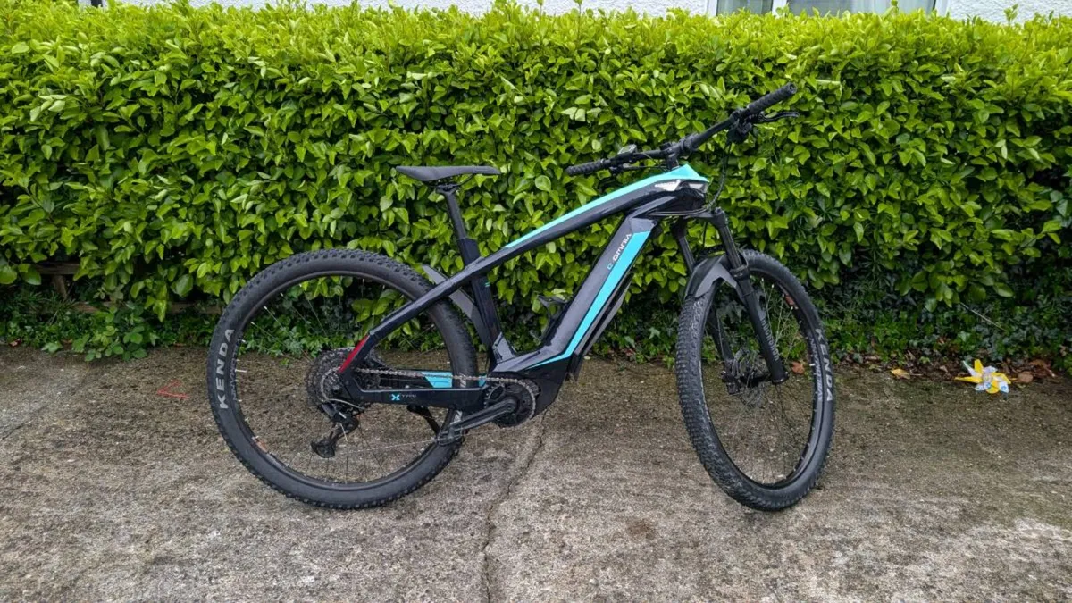 Bianchi Omina Type X E bike. - Image 2