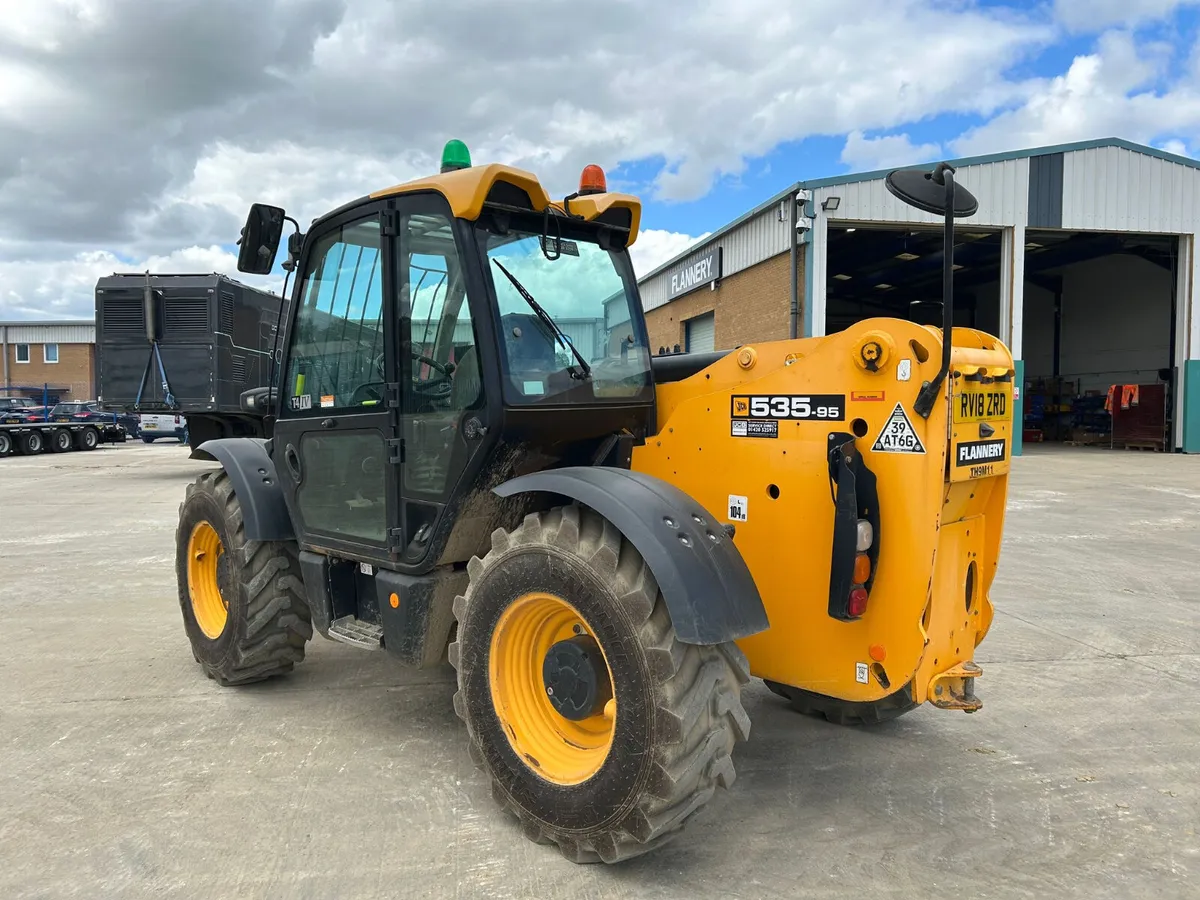 2018 JCB 535-95 - Image 3