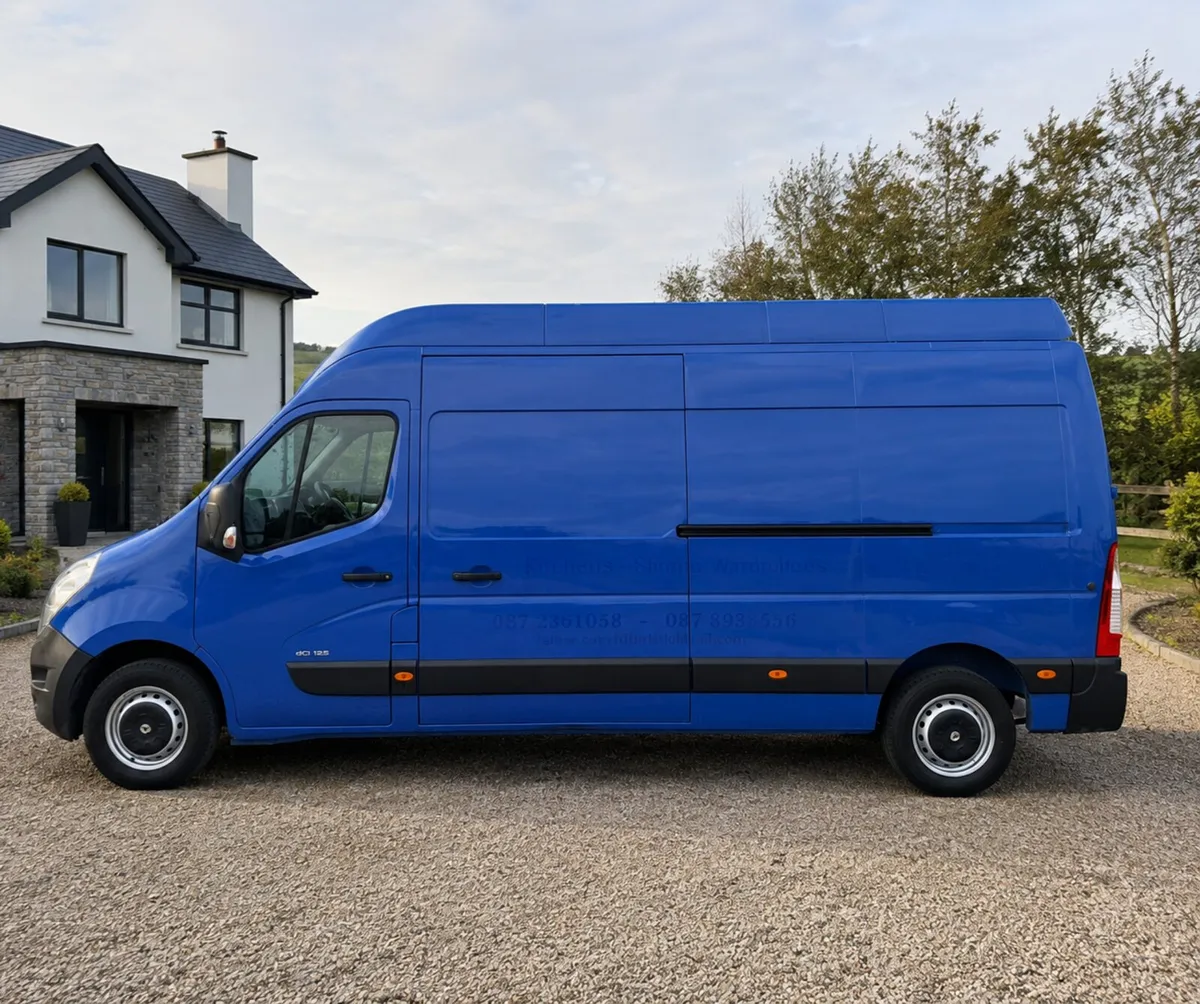 2016 Renault Master High Roof New CVRT Test - Image 4