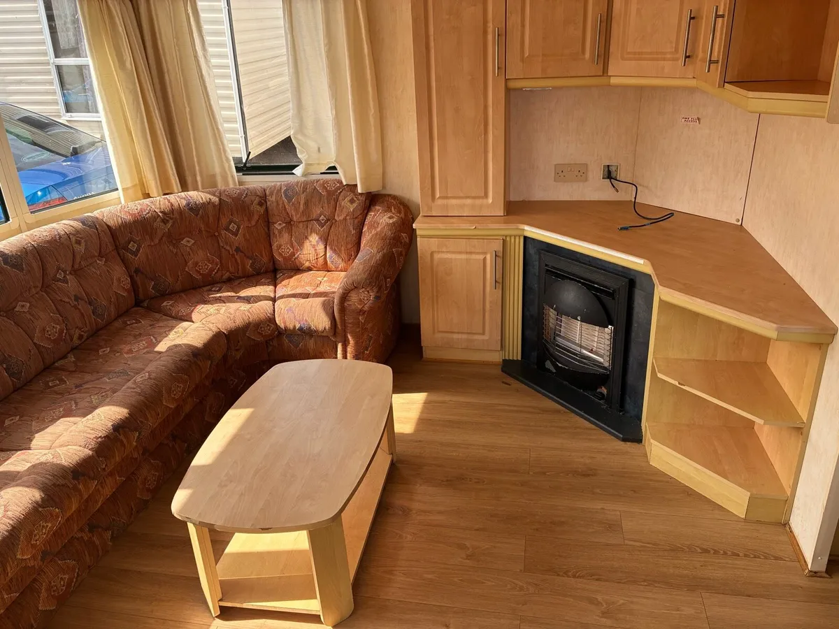 Mobile Home - Image 2