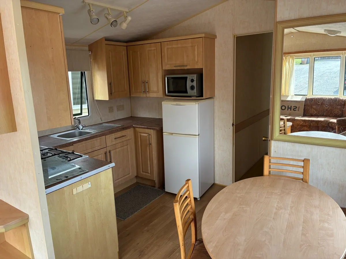 Mobile Home - Image 4