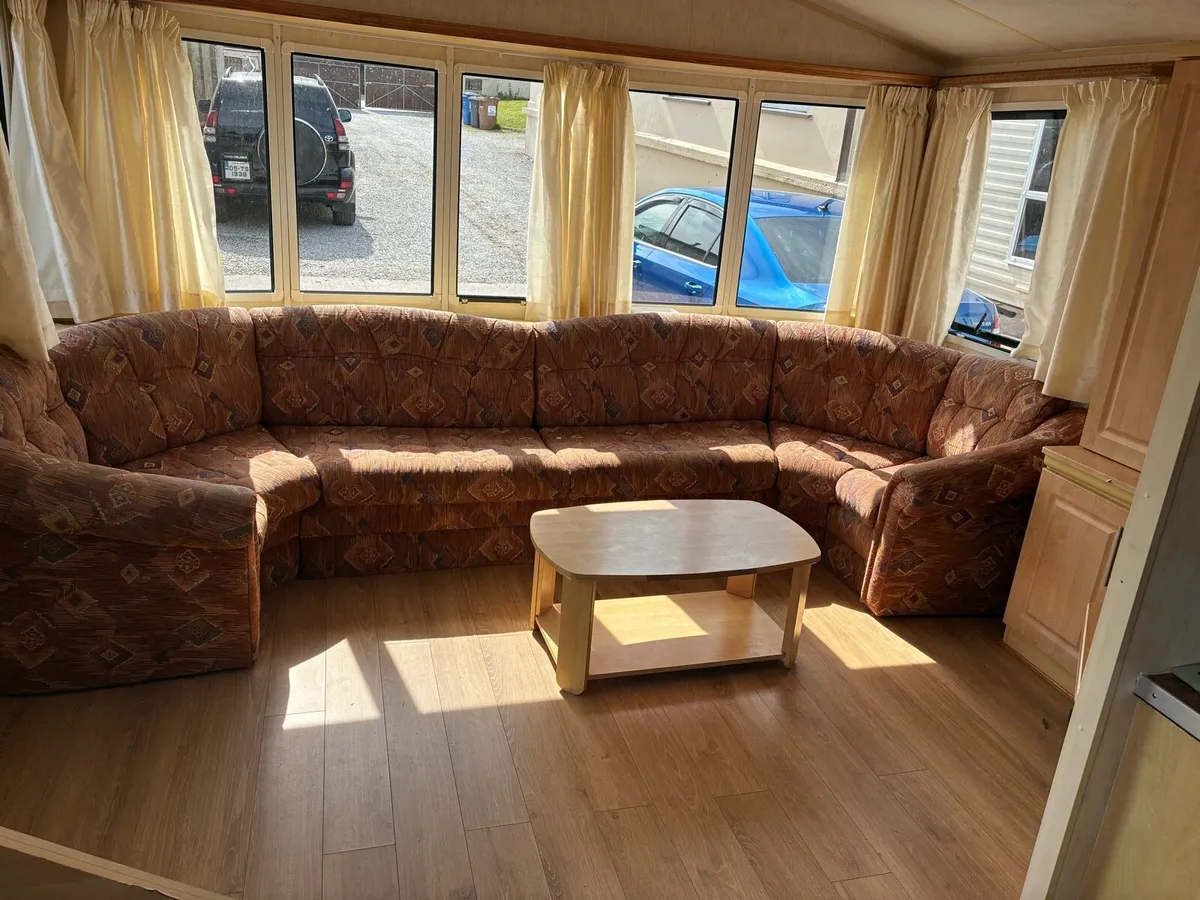 Mobile Home - Image 3