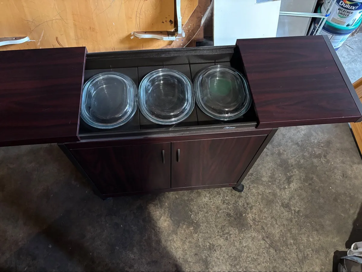 hostess trolley - Image 1