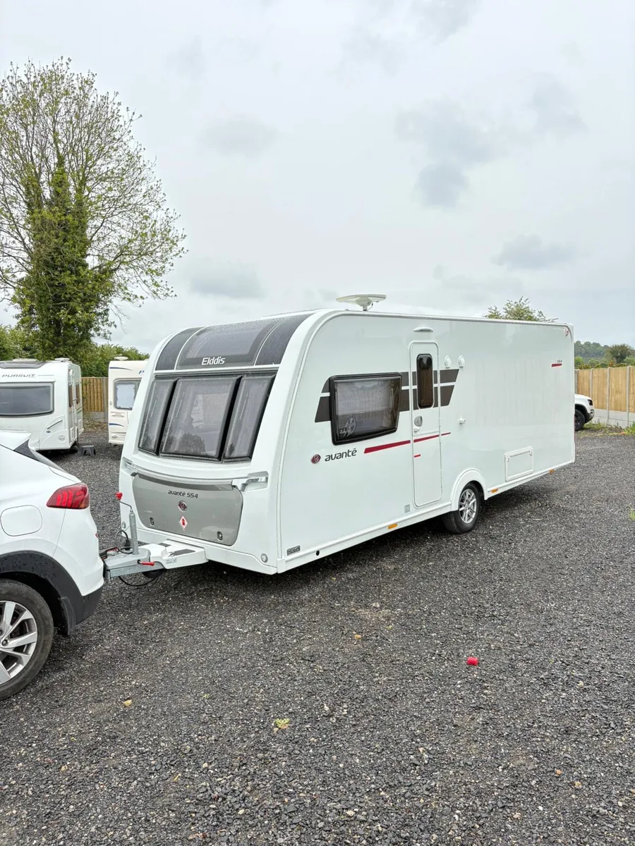 2021 Elddis Avante 4 Berth Island Bed Caravan - Image 1