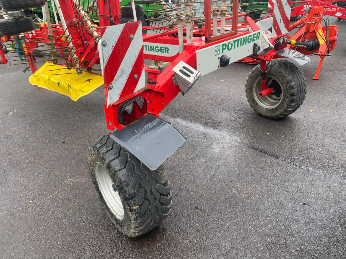 2019 Pottinger rake - Image 3
