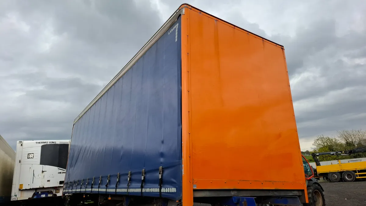 2015 Curtain Side Body For Sale - Image 1