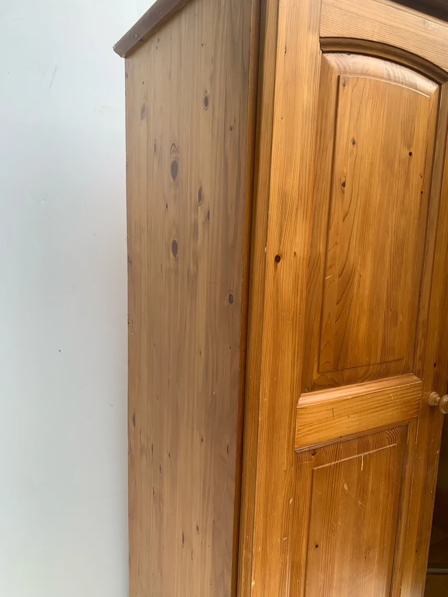 Wardrobe - Image 2