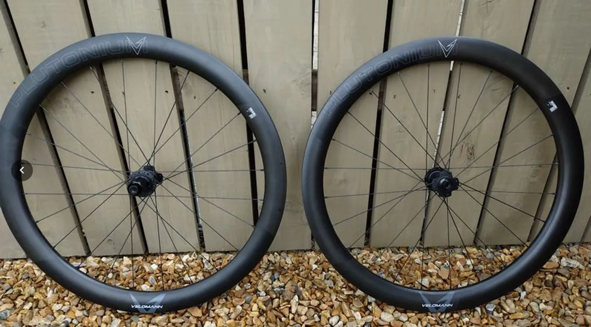 Velomann Plutonium 50 Carbon Disc Wheelset - Shimano HG - Excellent Condition - Image 1