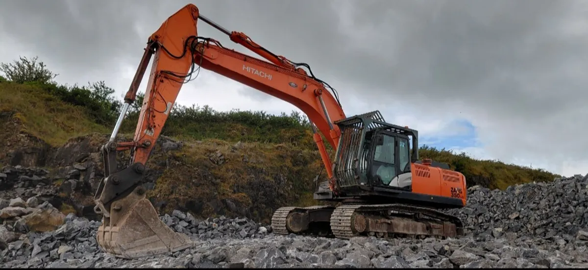 Hitachi ZX 350-5 - Image 1