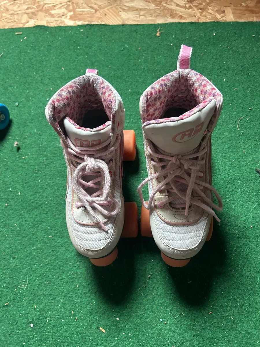 Roller skates - Image 3