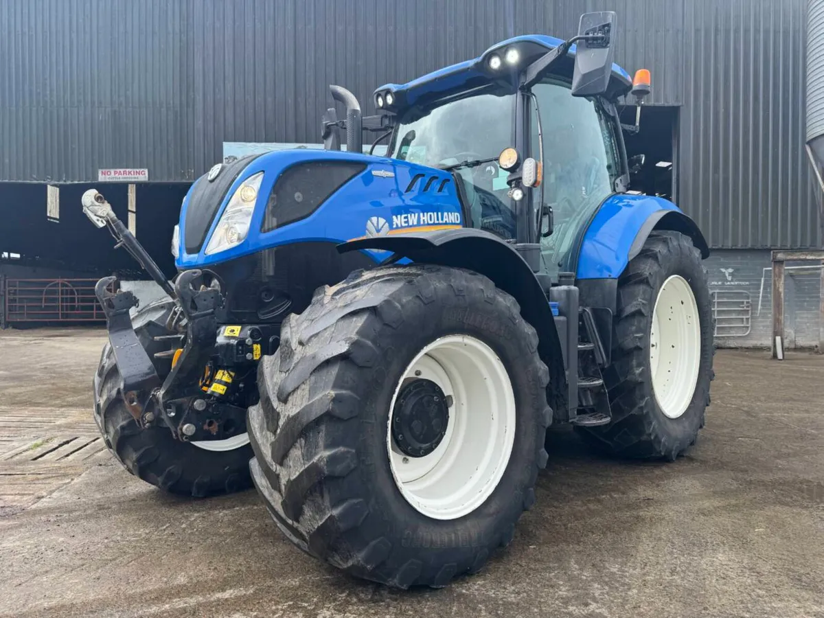 2023 New Holland T7 210 Auto Command - Image 1