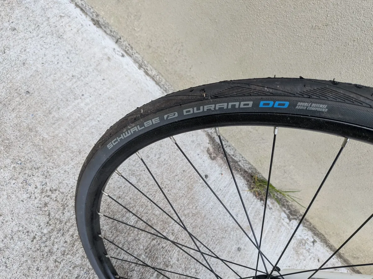 Road Bike - Image 3