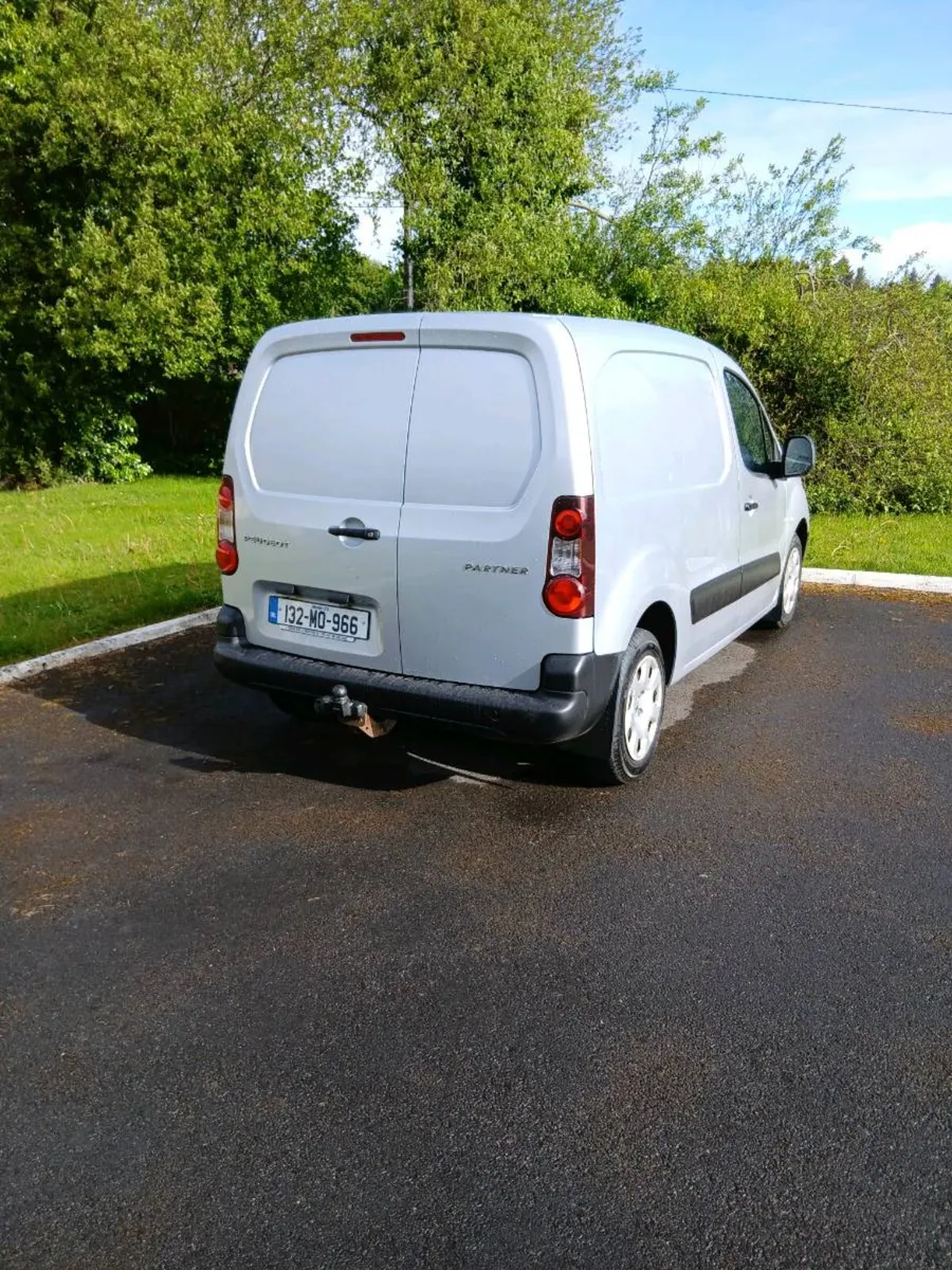 Peugeot Partner - Image 1