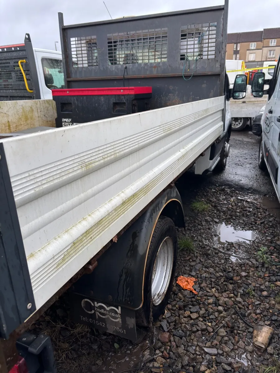 Ford Transit 2021 - Image 2