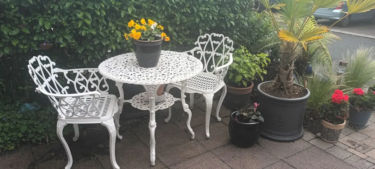 Garden Furniture - Image 2