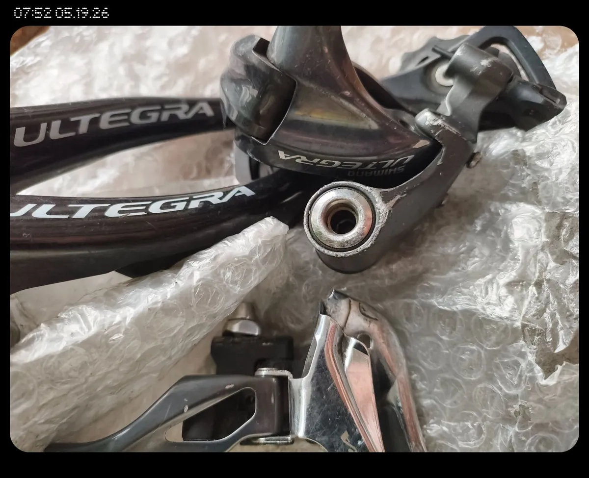 Ultegra 6800 Shifters and Derailleurs - Image 1