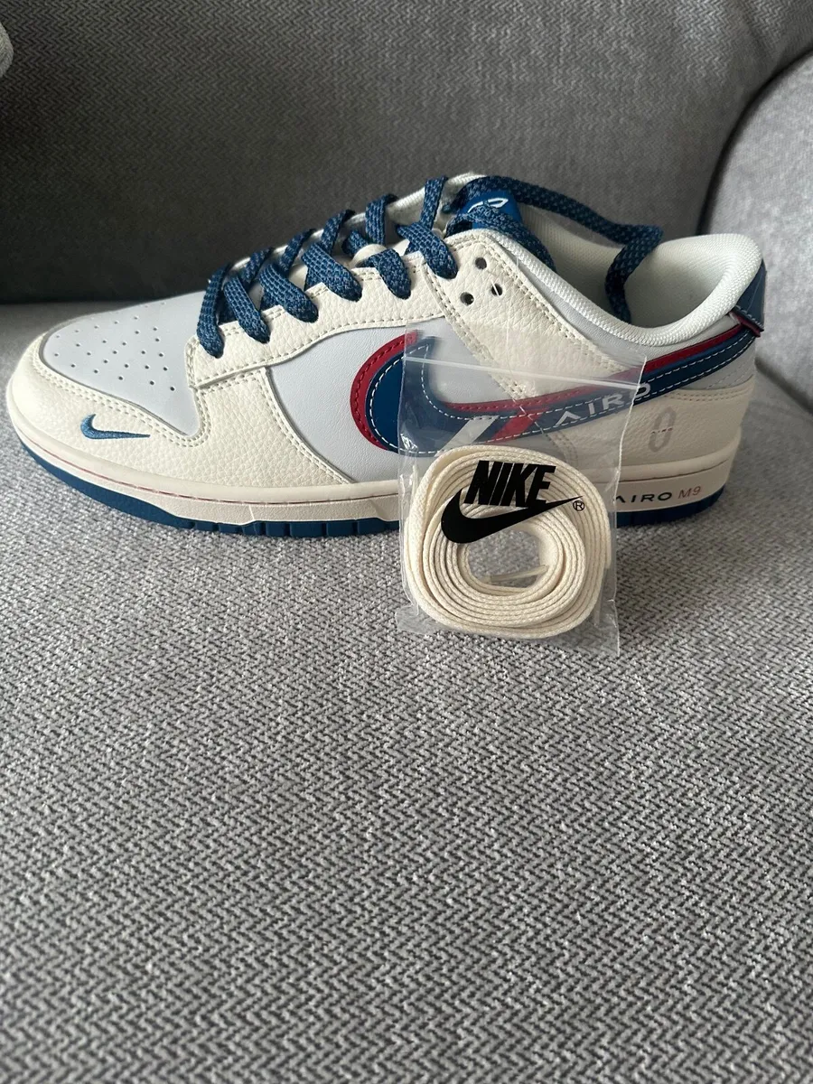Shoes - Image 2