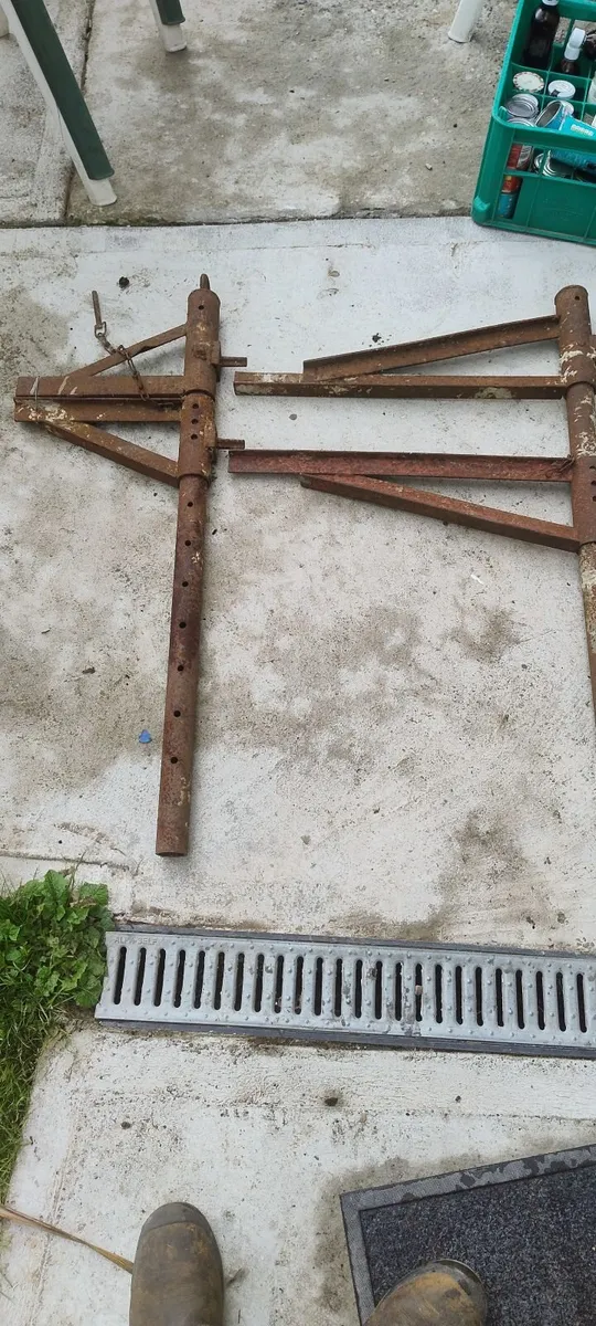 Scaffolding - Image 2