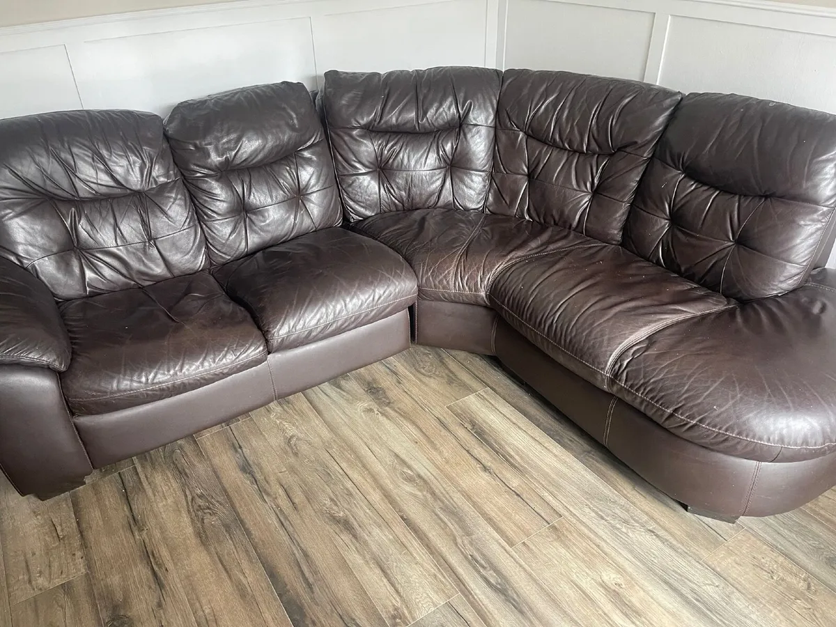 Free couch - Image 3