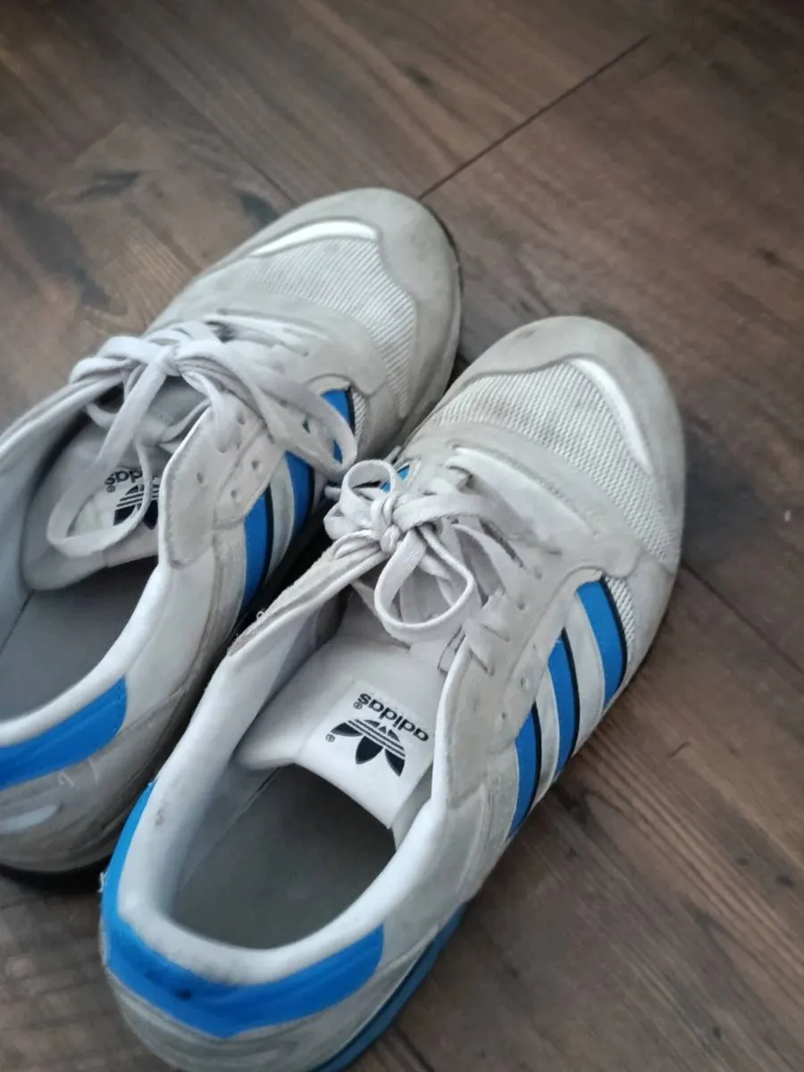 Trainers size 10 6 pairs FREE - Image 4